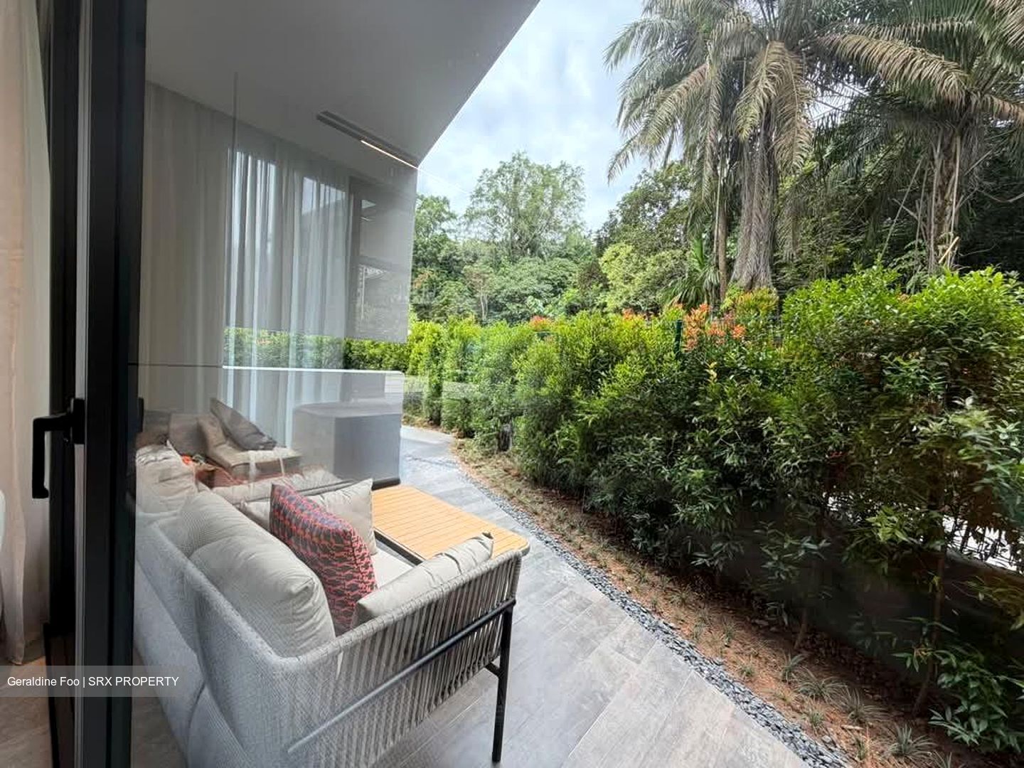 Greenbank Park (D21), Semi-Detached #540529171